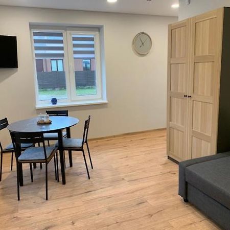 Cozy Apartment In Кармелава Экстерьер фото