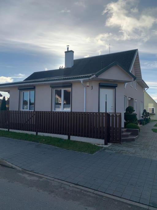 Cozy Apartment In Кармелава Экстерьер фото