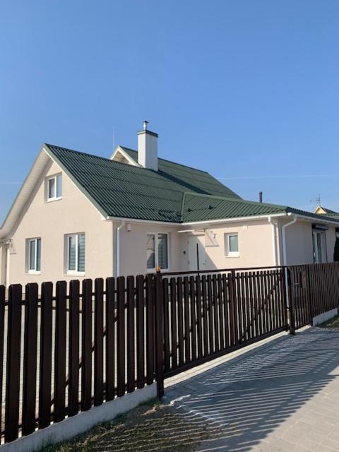 Cozy Apartment In Кармелава Экстерьер фото