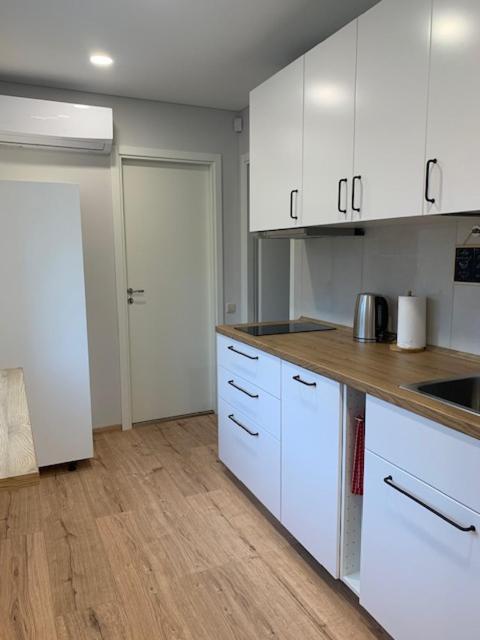 Cozy Apartment In Кармелава Экстерьер фото