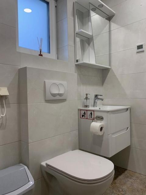 Cozy Apartment In Кармелава Экстерьер фото